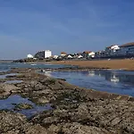 Appartement 200m De La - Pour 4 Avec Balcon Plage-des-Demoiselles