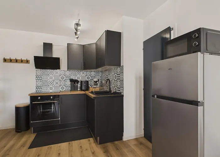 200m De La - Pour 4 Avec Balcon * Plage-des-Demoiselles